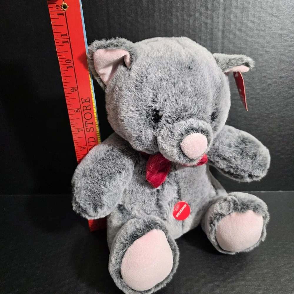 PetSmart Plush Dog Toy Lucky the Cat Gray‎ Squeaker Stuffed Animal LUXE SOFT New